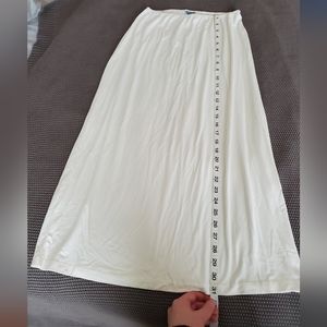 Hara the Label White Midi Skirt Small